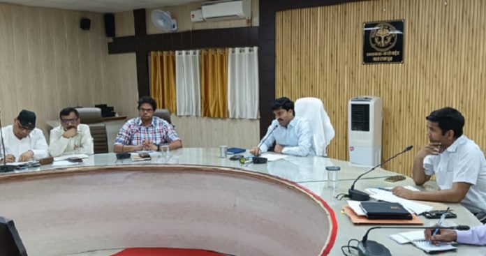 DM Balrampur